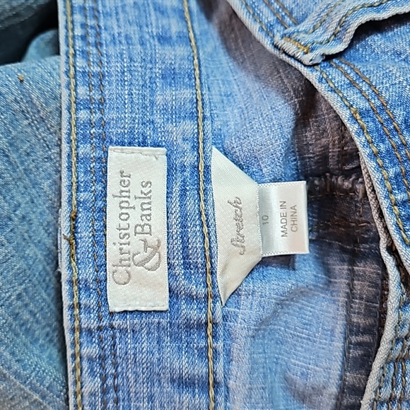 Christopher & Banks Jeans Cropped Stretch Stitch Pocket Details Size 10 - Picture 4 of 6